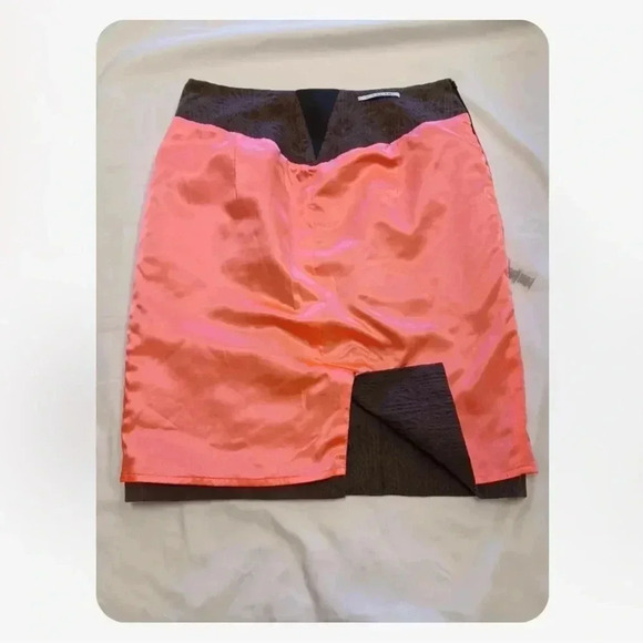 T Tahari Grey Textured Stretched Dart Midi Skirt Size 6 - Picture 7 of 10